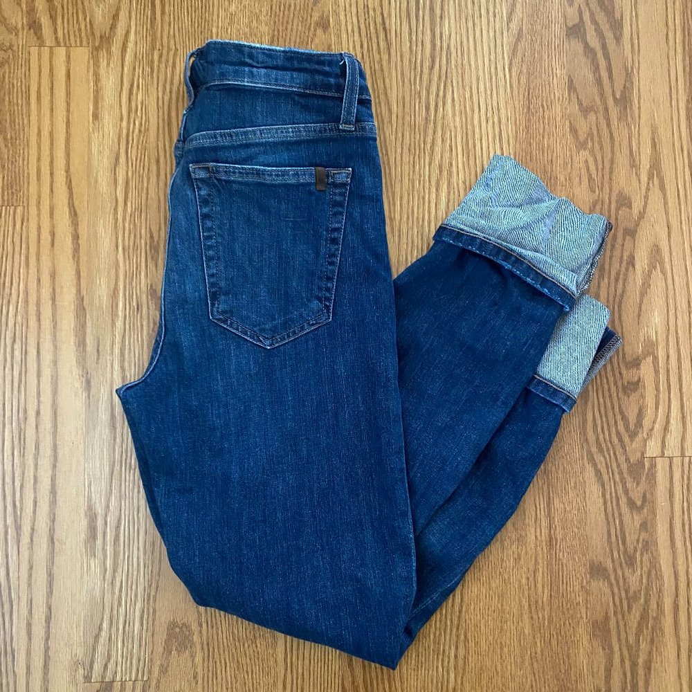 Joe's Jeans • High Rise Crop • Skinny • Distressed Jeans • Sz 27